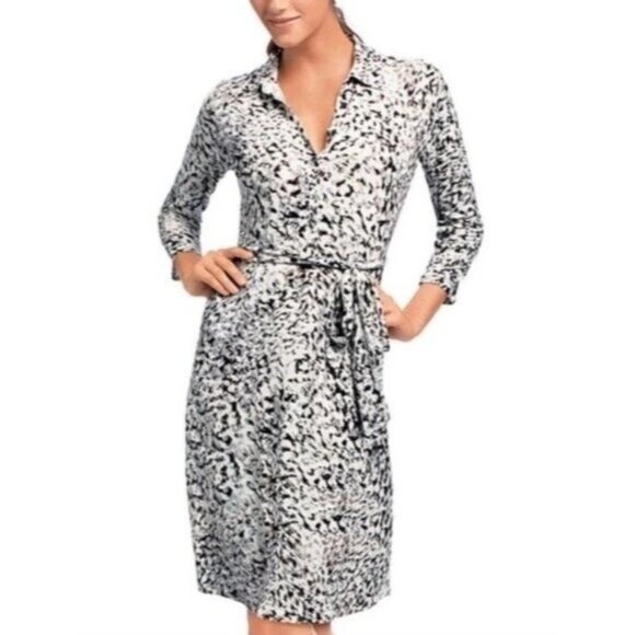 Cabi Gray/White #822 Wrap Animal Print Jersey Long Sleeve Shift Dress Size M - Picture 1 of 8